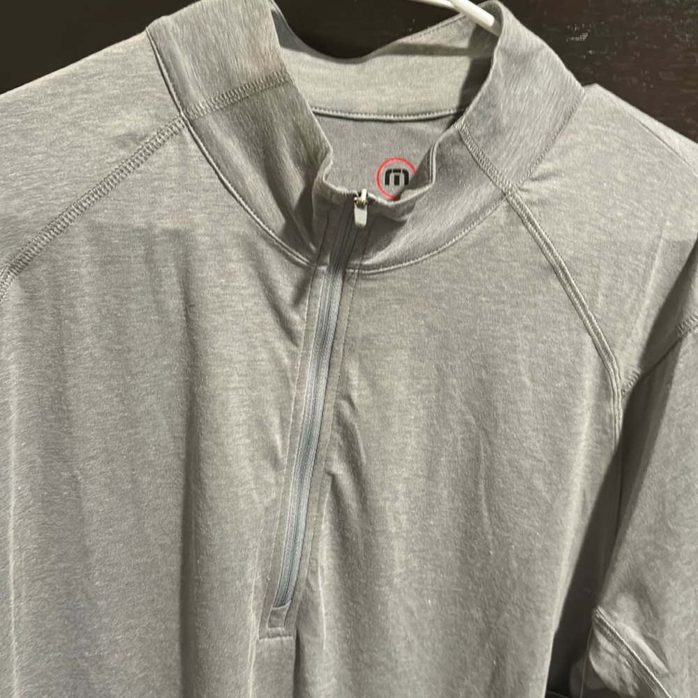 Travis Mathew light weight zip up pull over